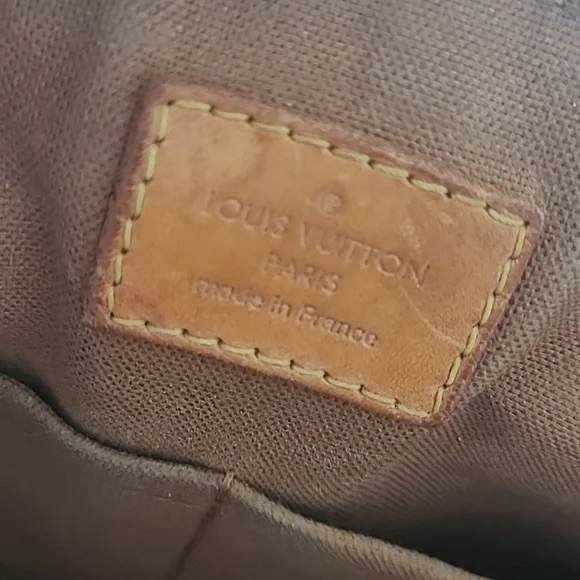 Louis Vuitton Brown Monogram Shoulder Bag - Picture 12 of 16